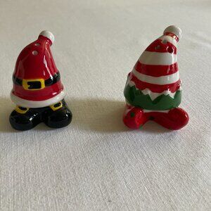 Christmas Vintage salt and pepper  shakers